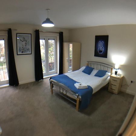 Very Large House, 6 Beds, 4 Bedrooms, 3 Bathrooms, 5 Smart Tv'S & Van Parking Boston Luaran gambar